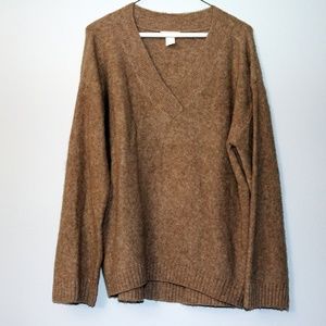 H&M OVERSIZED SWEATER